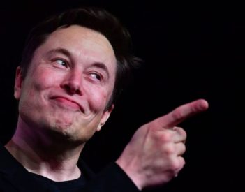 Elon Musk devient l’homme le plus riche au monde