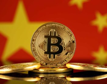 La Chine augmente la pression sur les cryptomonnaies en rendant illégales toutes les transactions.